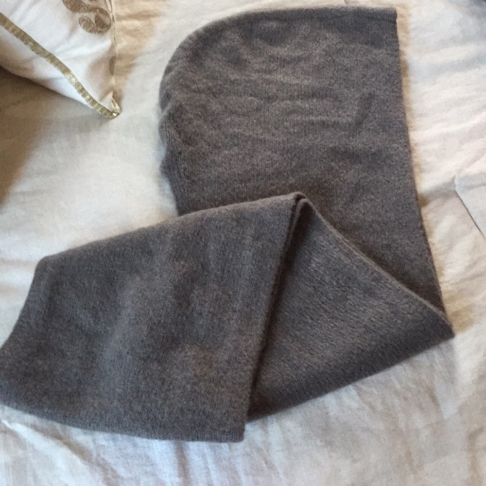 Hat/scarf